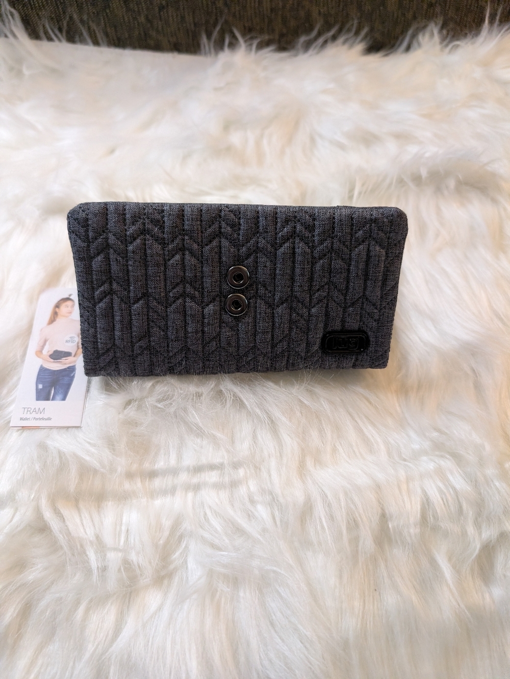 lug Grey Carousel Crossbody & Matching Tram Wallet  Bundle - Picture 6 of 8
